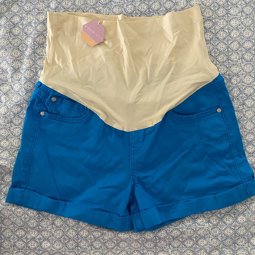 Pinkblush women’s maternity shorts